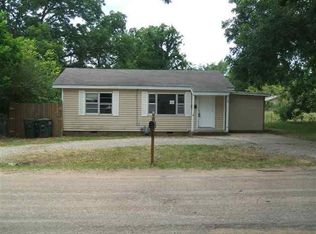 508 E 21st St, Tishomingo, OK 73460