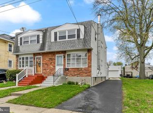 411 Crotzer Ave, Folcroft, PA 19032