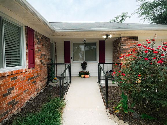 3rd image of 3322 Cockatoo Road
