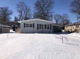 904 Broad St, Warrensburg, MO 64093