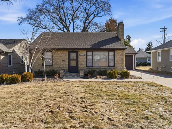 5537 Zenith Ave S, Edina, MN 55410