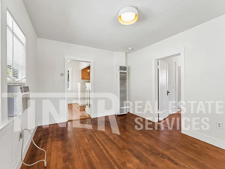 314 Los Vegas Ave — Photo 8