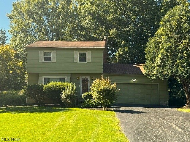 1st image of 463 Colonial Dr