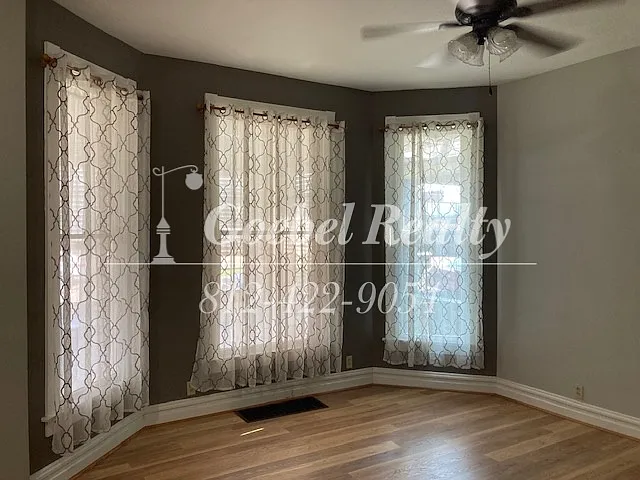 2107 W Michigan St — Photo 3