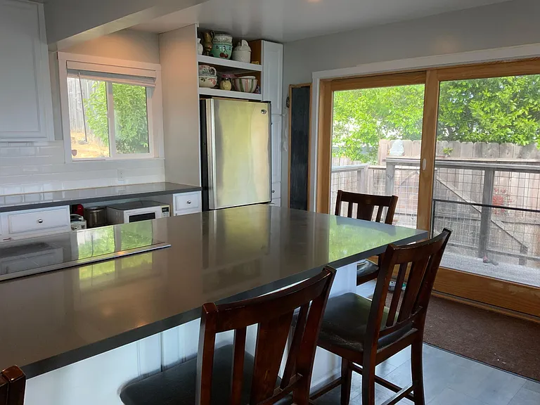 32 Oakhurst Rd — Photo 6