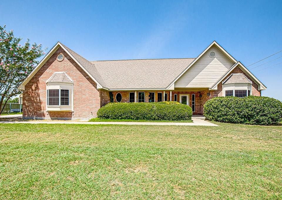 1st image of 4340 Clay Dr