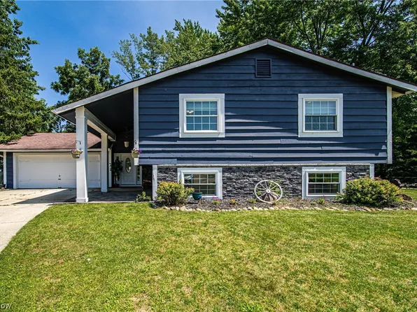 9320 Vintage Ct, Mentor, OH 44060