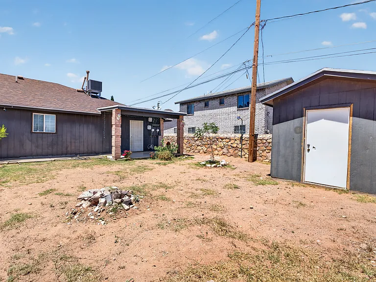 8506 Comet St #A — Photo 21