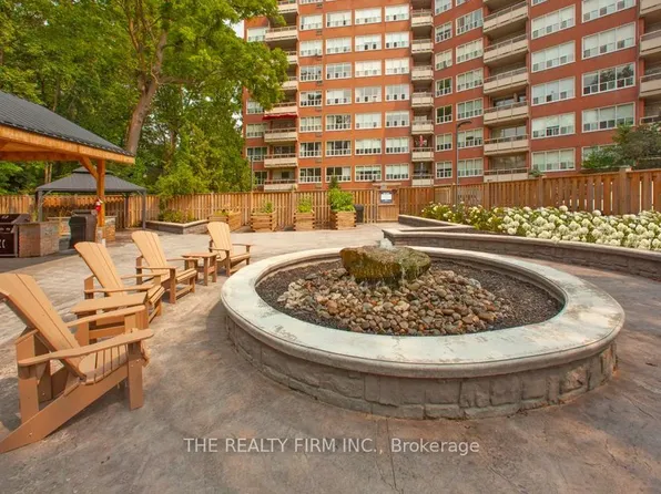 10 Beechwood Pl, London, ON