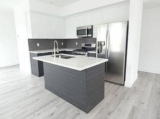 Windsor Arms, North Hollywood, CA 91601