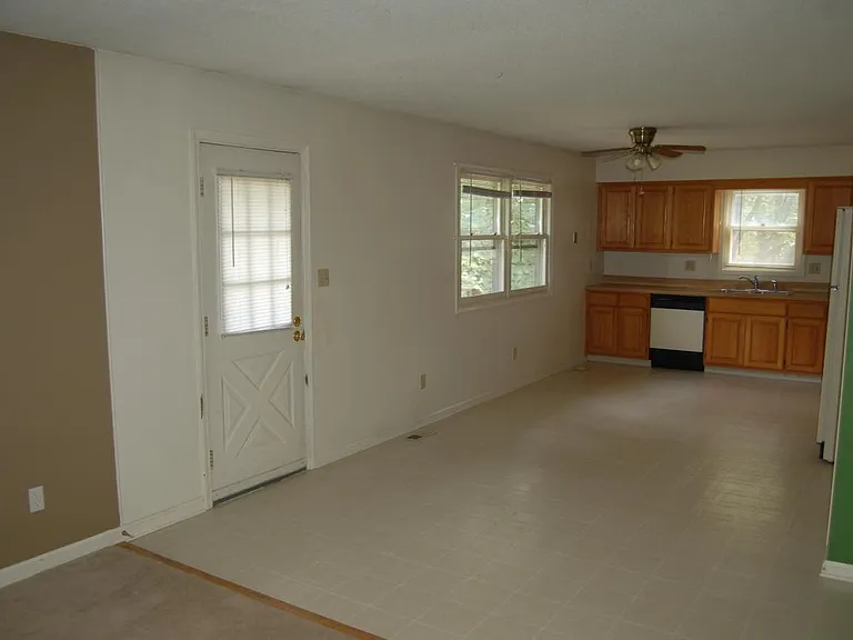7165 Noel Rd — Photo 24