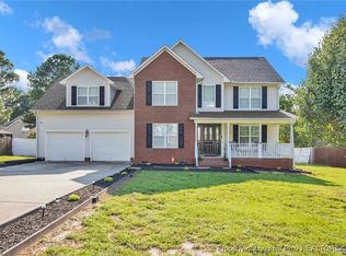 515 Pinevalley Ln, Sanford, NC 27332