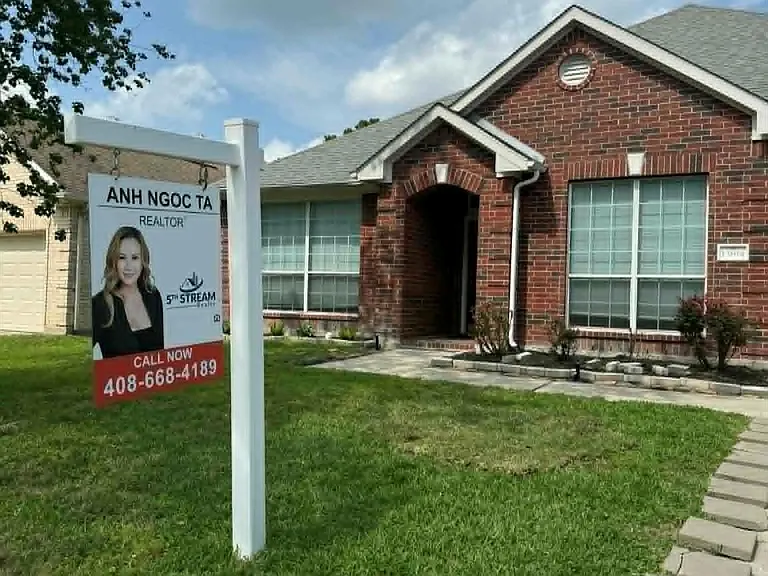 13814 Bink Ct — Photo 16