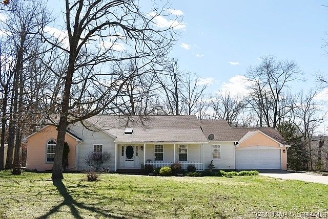 1st image of 396 Fawn Meadows Dr