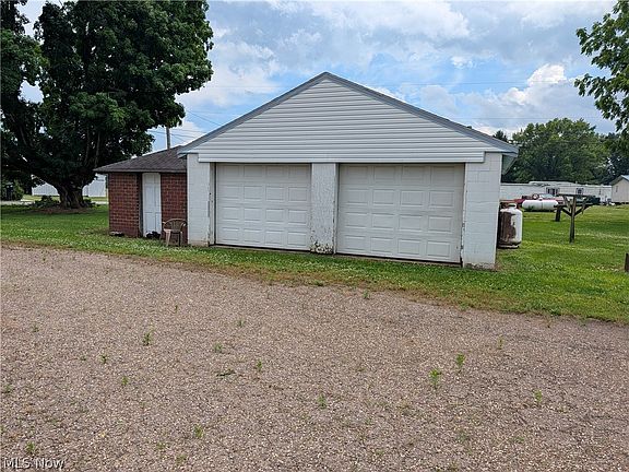 2nd image of 59879 County Road 9