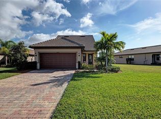19232 Isadora St, Venice, FL 34293