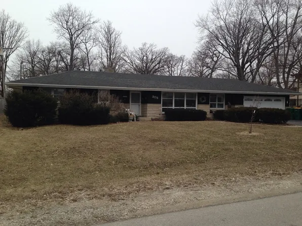 305 Maple Ln, Shorewood, IL 60404
