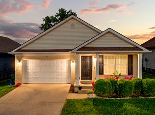 2804 Sullivans Trce, Lexington, KY 40511