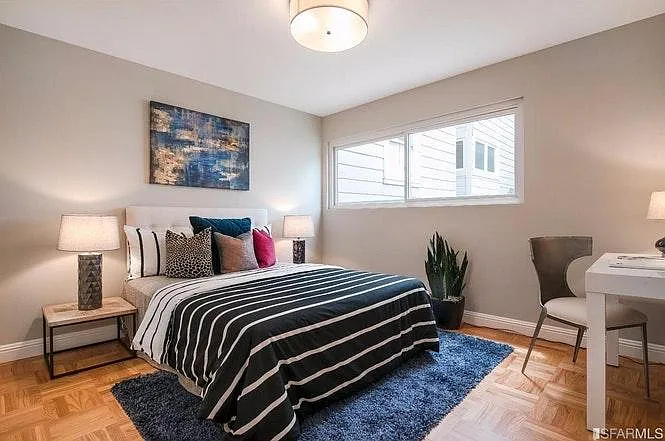 3258 Market St #6 — Photo 5