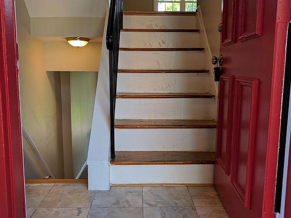 4th image of 21 Sharrow Ct