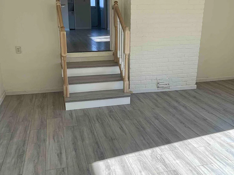 129 Pioneer Ave — Photo 12