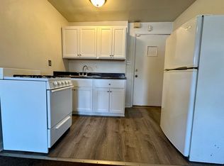 3528 Boulevard Of The Allies APT 1, Pittsburgh, PA 15213