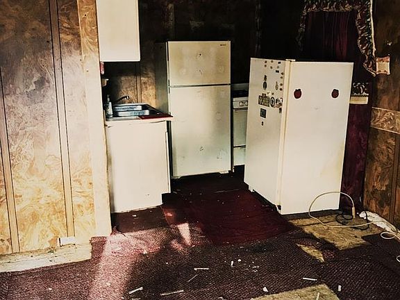 5th image of 6961 Ludlow St