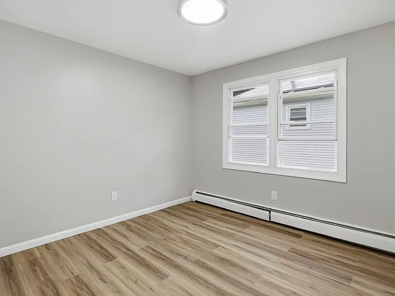 25 Elizabeth St — Photo 13