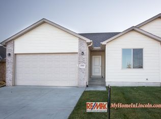 2322 N 87th St, Lincoln, NE 68507