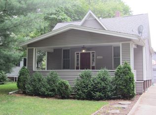 1410 Fell Ave, Bloomington, IL 61701