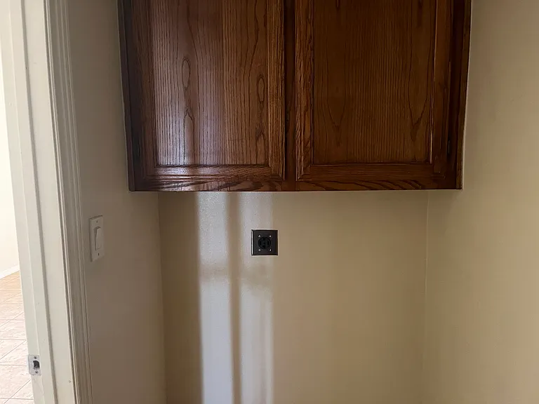 R & N PROPERTIES LLC — Photo 36