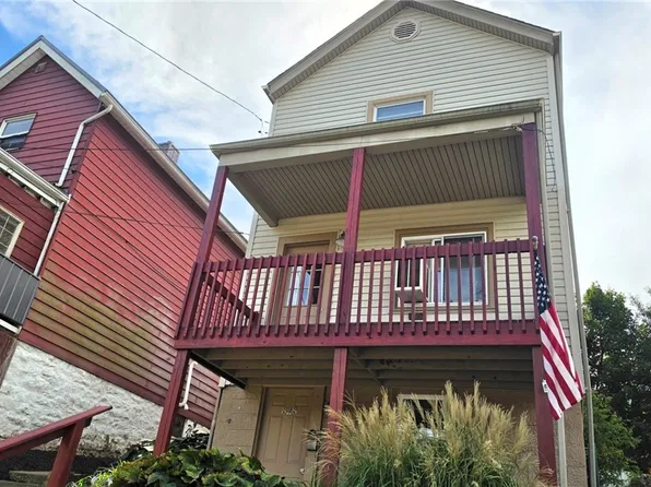 828 8th St, Trafford, PA 15085
