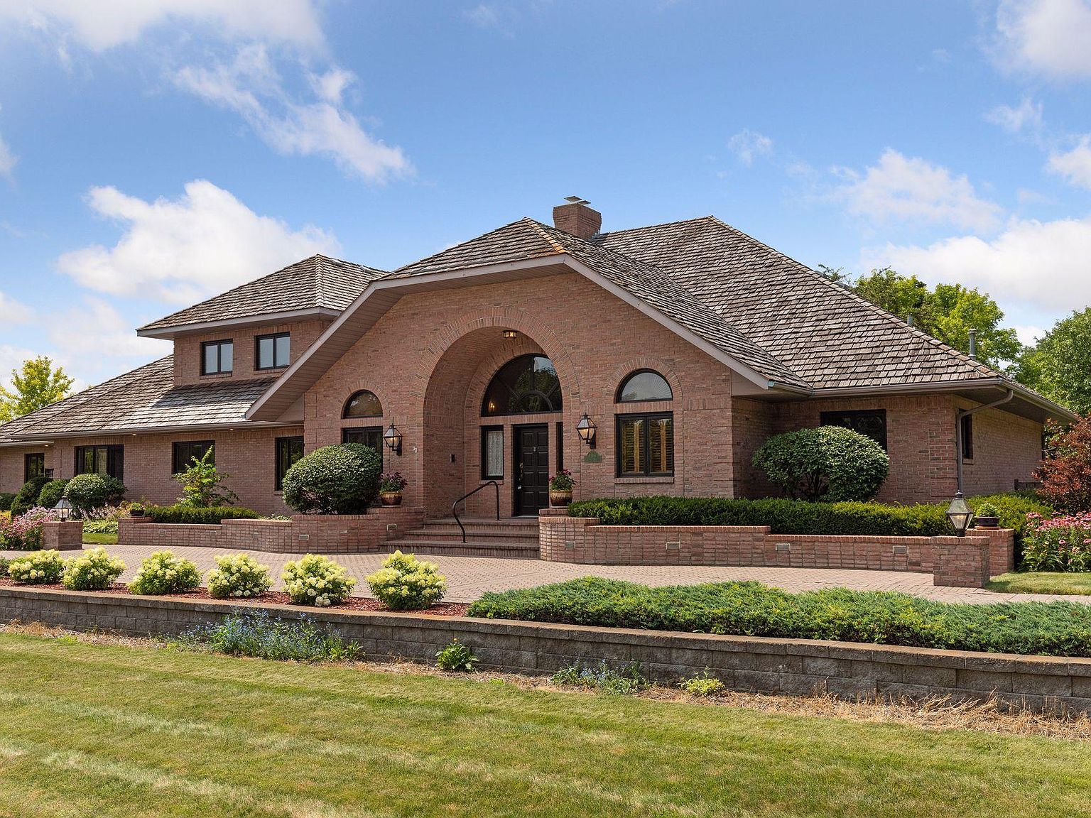 1516 Hansen Dr SW, Willmar, MN 56201 Zillow