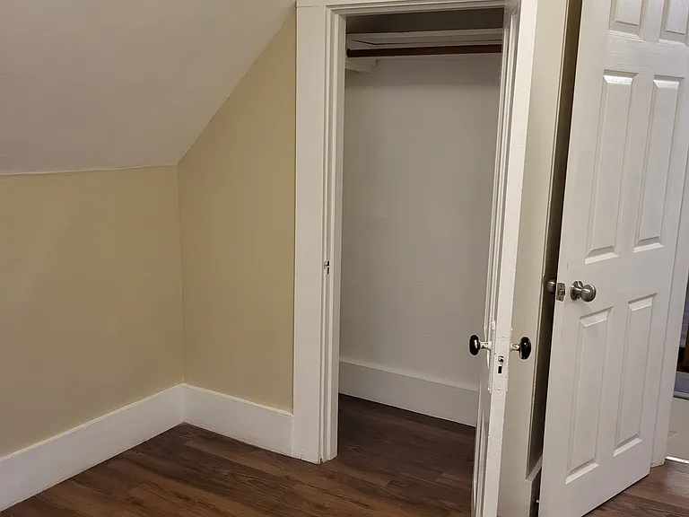7 Everett St #2 — Photo 36