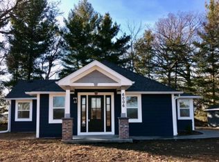 6006 93rd St, Pleasant Prairie, WI 53158