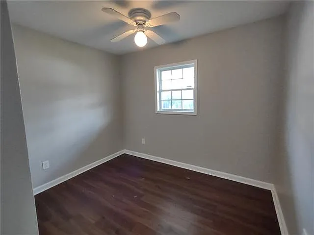 113 Elaine Dr — Photo 13