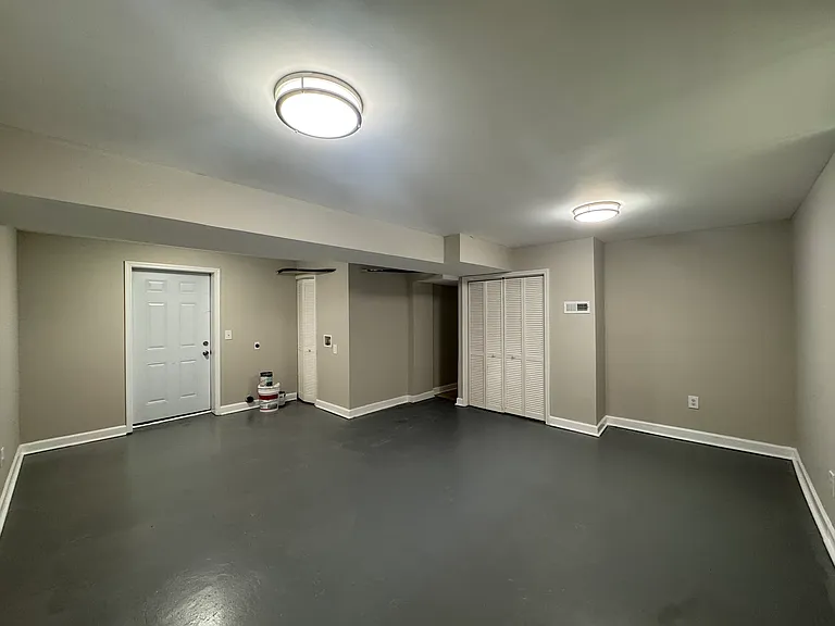 6241 Bermuda St — Photo 13