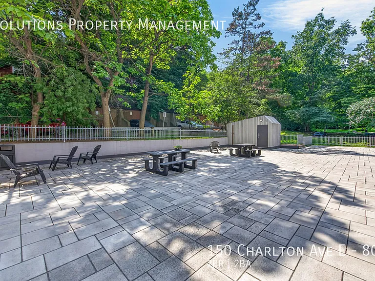 150 Charlton Ave E #804 — Photo 7