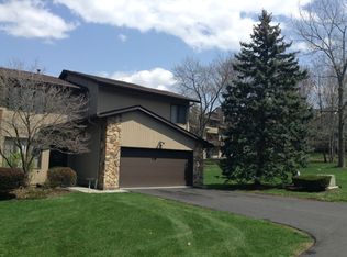 40 Wedgewood Dr, West Paterson, NJ 07424