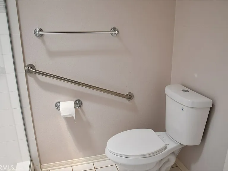 2337 E Skyline Dr — Photo 55