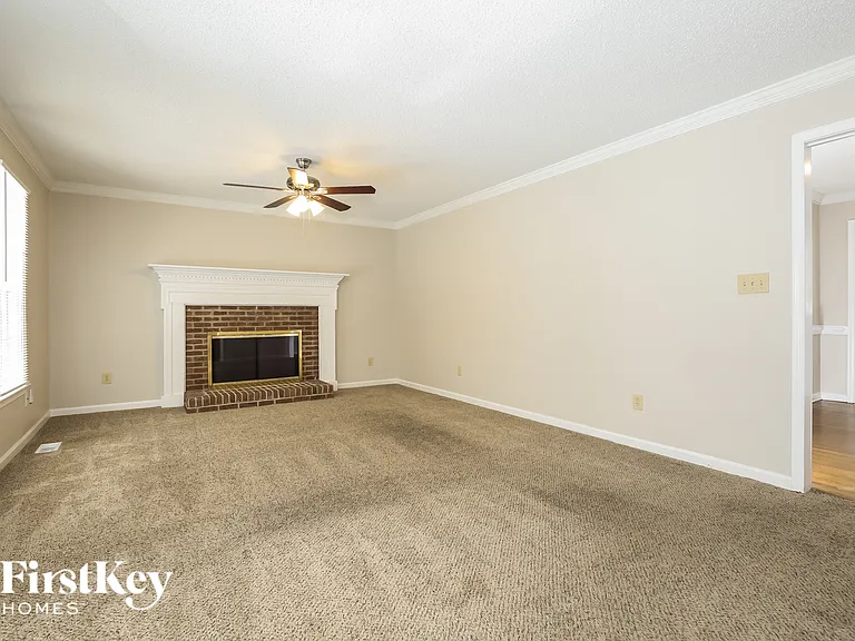 5017 Windermere Dr — Photo 5
