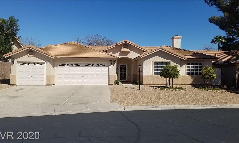 1st image of 926 Wild West Dr