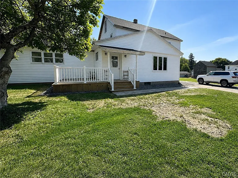 10 Parkside Ct #8 — Photo 18