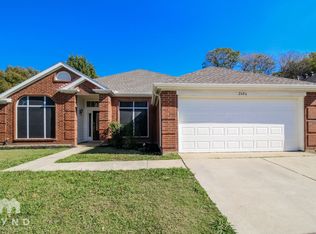 2606 Wandering Oak Dr, Corinth, TX 76208