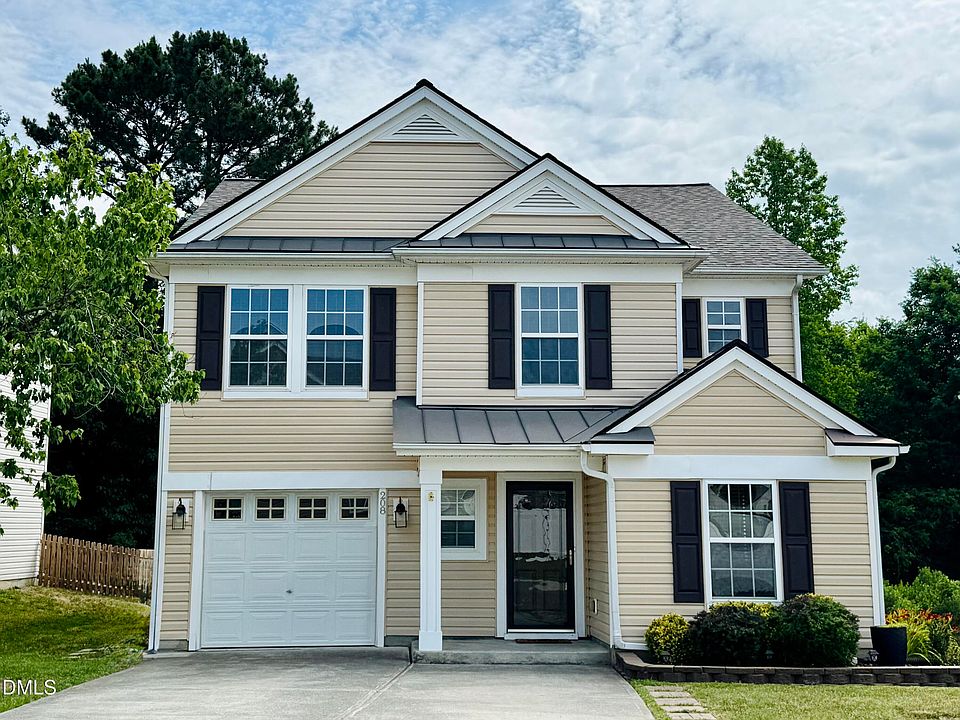 1st image of 208 Knightwood Dr