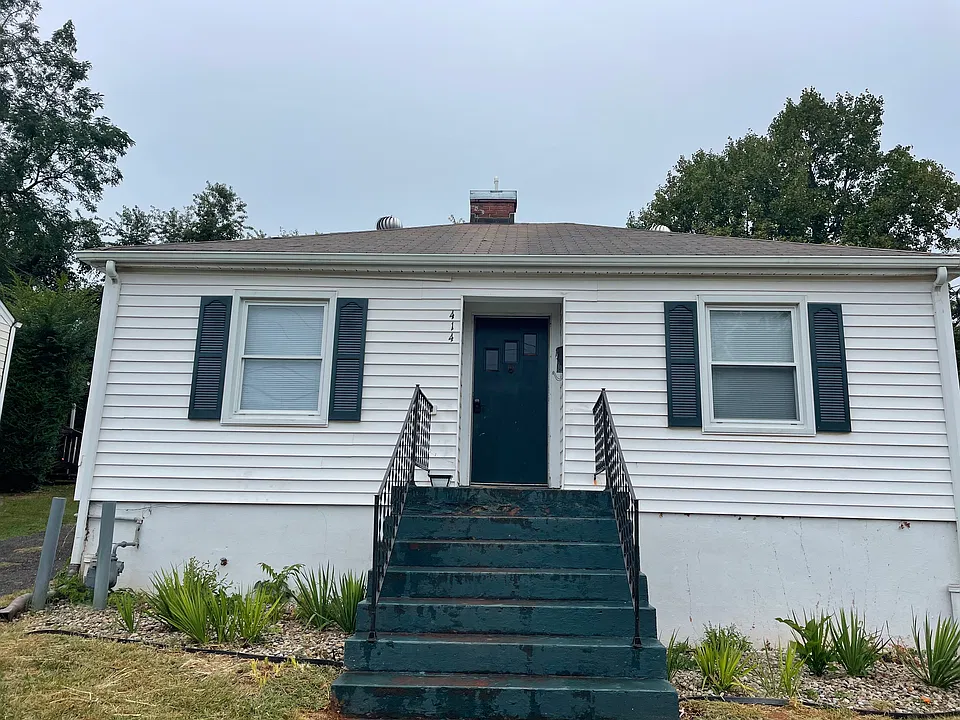 414 Warren Ave