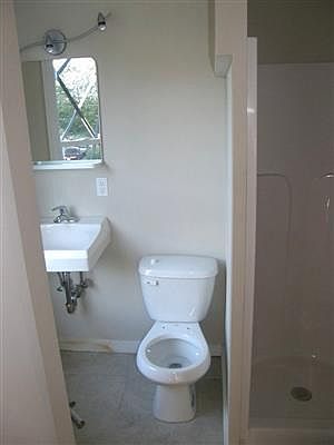 2nd image of 106 College Ave #1