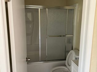 318 S Lyon St APT 5, Santa Ana, CA 92701