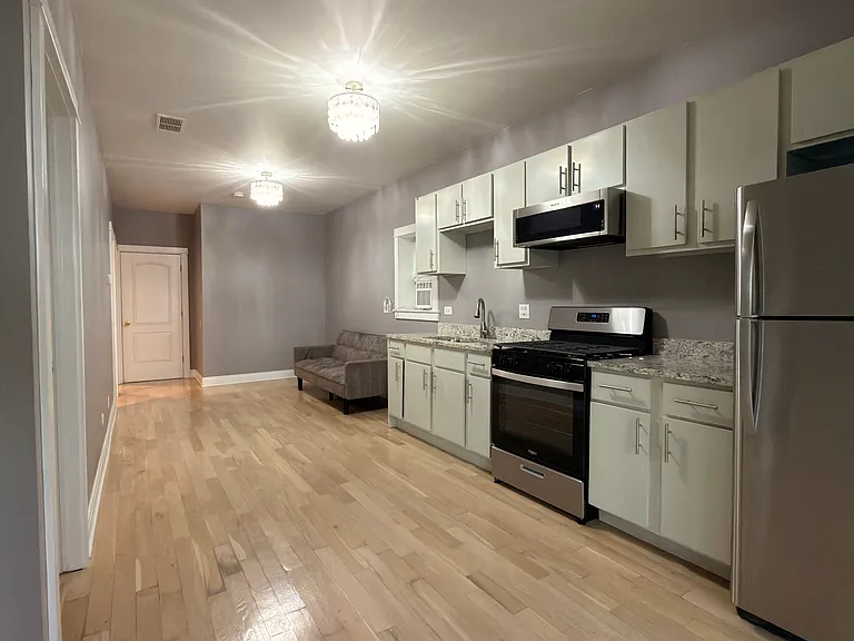 3306 N Drake Ave #2F — Photo 6