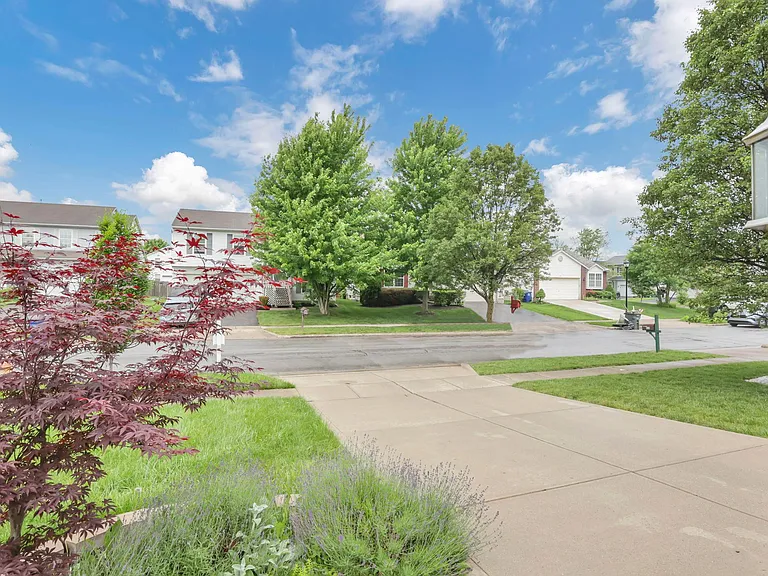 522 Farm Hill Ct — Photo 40